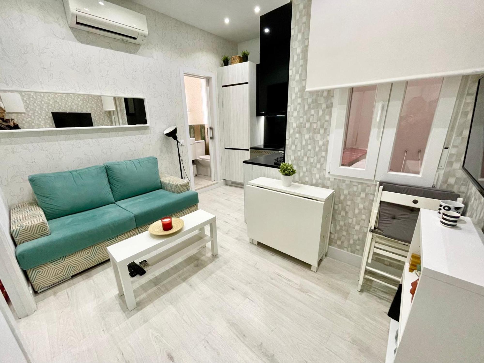 Adorable Apartamento En Chamberi Apartment Madrid Ngoại thất bức ảnh